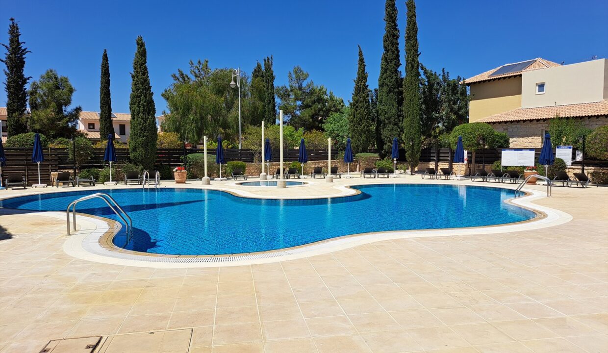 Adonis Pool