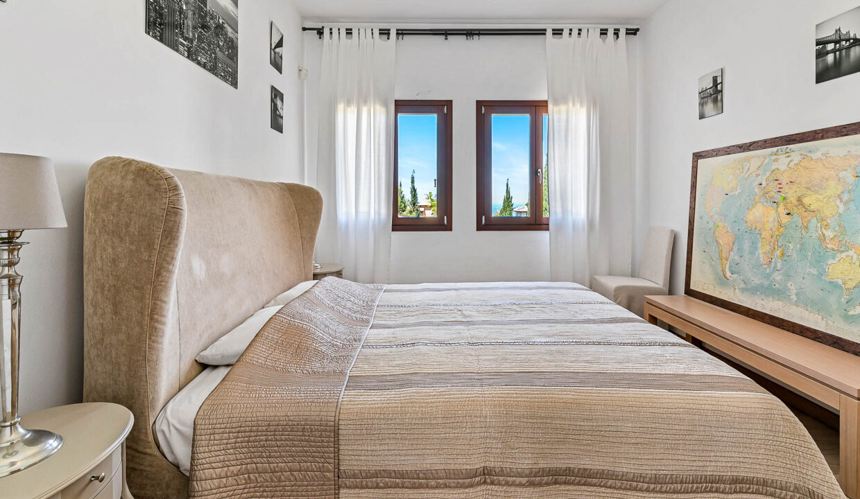 2 Bedroom Apartment For Sale - Alexander Heights, Aphrodite Hills, Paphos: 1175 11 – ID 1175 - Comark Estates