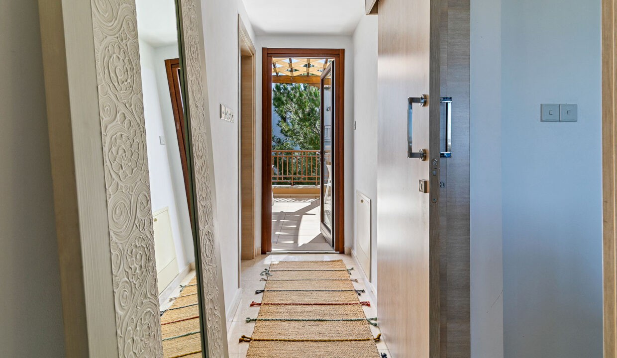2 Bedroom Apartment For Sale - Alexander Heights, Aphrodite Hills, Paphos: 1175 17 – ID 1175 - Comark Estates