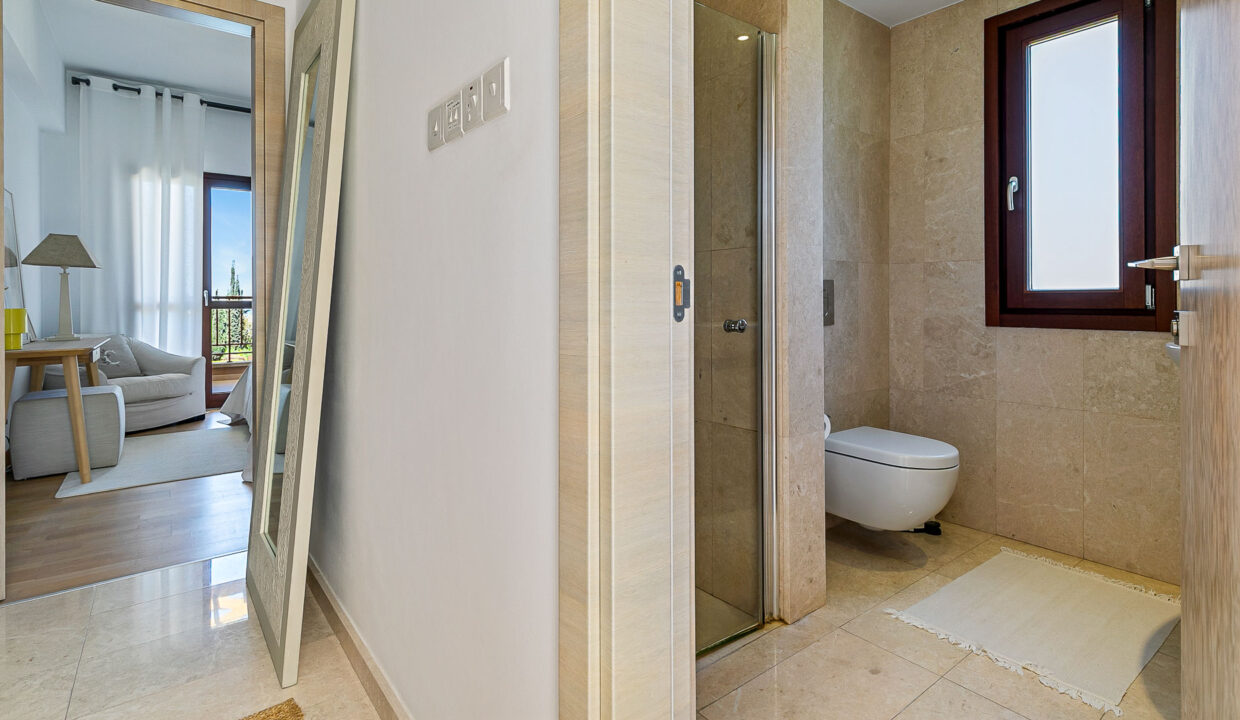 2 Bedroom Apartment For Sale - Alexander Heights, Aphrodite Hills, Paphos: 1175 18 – ID 1175 - Comark Estates
