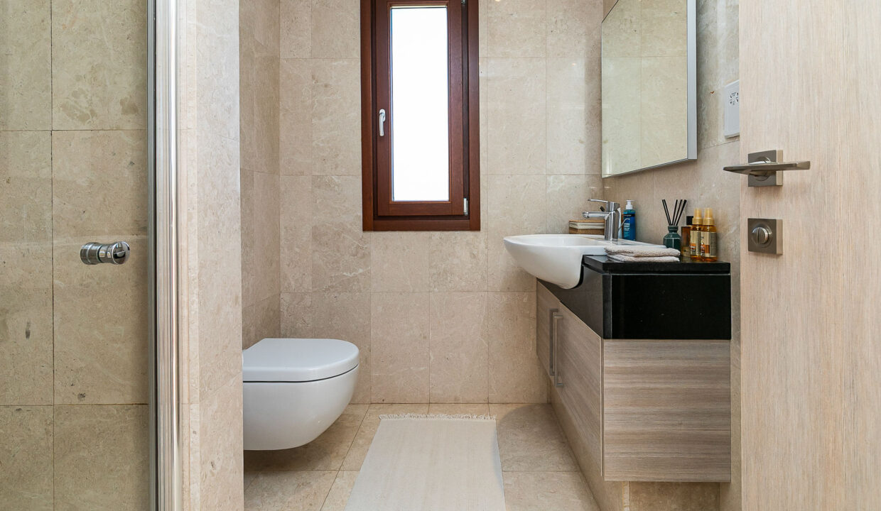 2 Bedroom Apartment For Sale - Alexander Heights, Aphrodite Hills, Paphos: 1175 19 – ID 1175 - Comark Estates