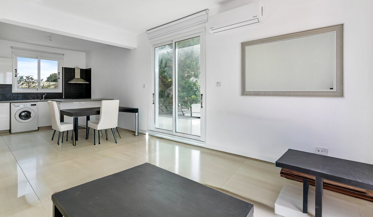 4 Bedroom Villa For Sale - Mandria Village, Paphos: ID 1191 23 - ID 1191 - Comark Estates