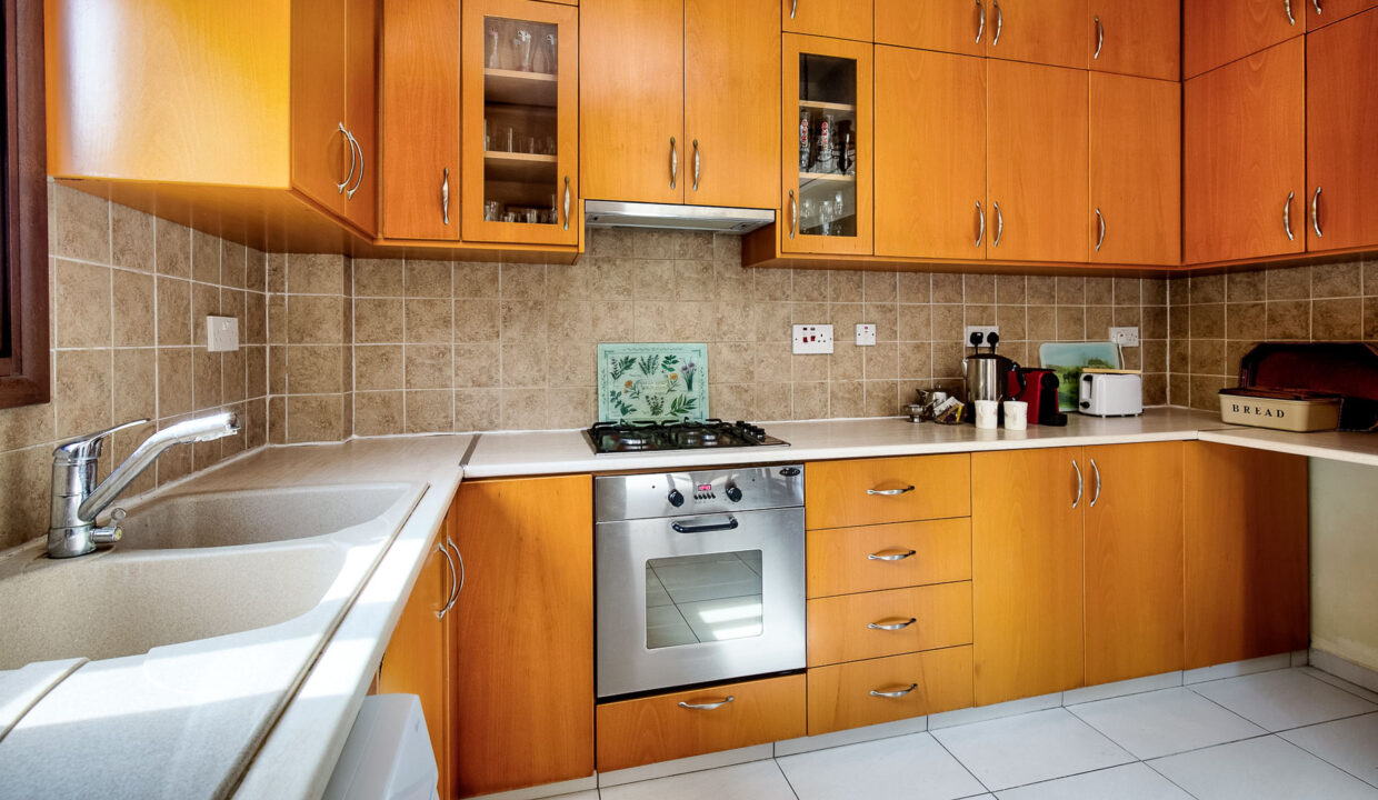 2 Bedroom Bungalow For Sale - Pissouri Bay, Pissouri, Limassol: ID 1192 13 - ID 1192 - Comark Estates