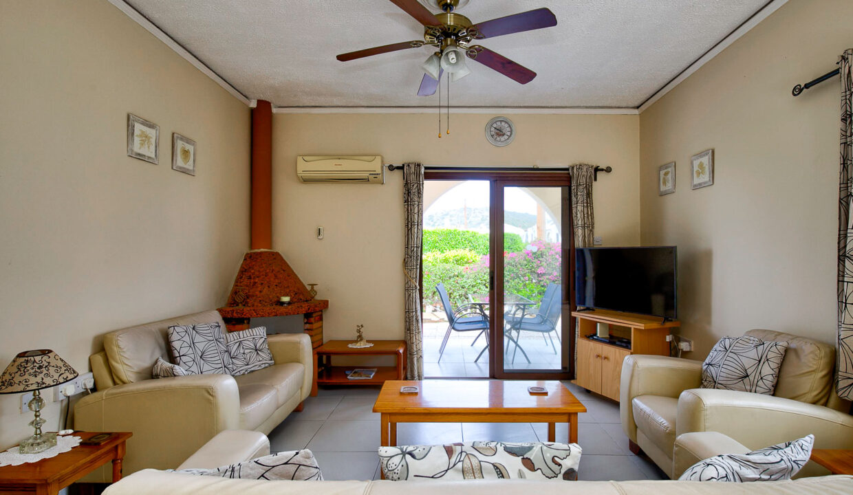 2 Bedroom Bungalow For Sale - Pissouri Bay, Pissouri, Limassol: ID 1192 15 - ID 1192 - Comark Estates
