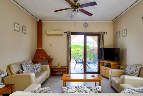 2 Bedroom Bungalow For Sale - Pissouri Bay, Pissouri, Limassol: ID 1192 15 - ID 1192 - Comark Estates