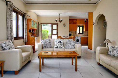 2 Bedroom Bungalow For Sale - Pissouri Bay, Pissouri, Limassol: ID 1192 16 - ID 1192 - Comark Estates