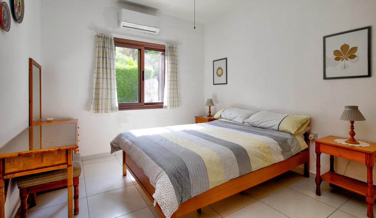 2 Bedroom Bungalow For Sale - Pissouri Bay, Pissouri, Limassol: ID 1192 17 - ID 1192 - Comark Estates
