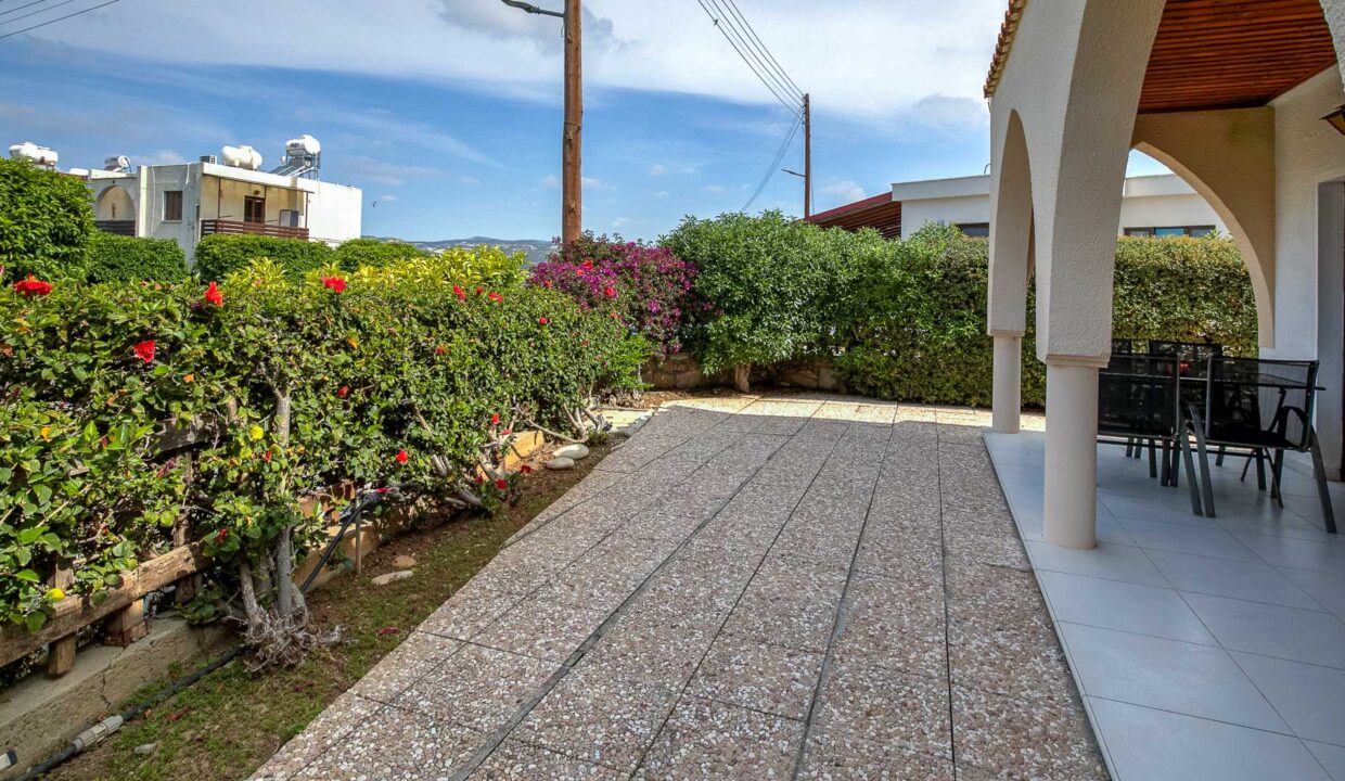 2 Bedroom Bungalow For Sale - Pissouri Bay, Pissouri, Limassol: ID 1192 25 - ID 1192 - Comark Estates