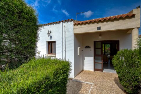 2 Bedroom Bungalow For Sale - Pissouri Bay, Pissouri, Limassol: ID 1192 06 - ID 1192 - Comark Estates