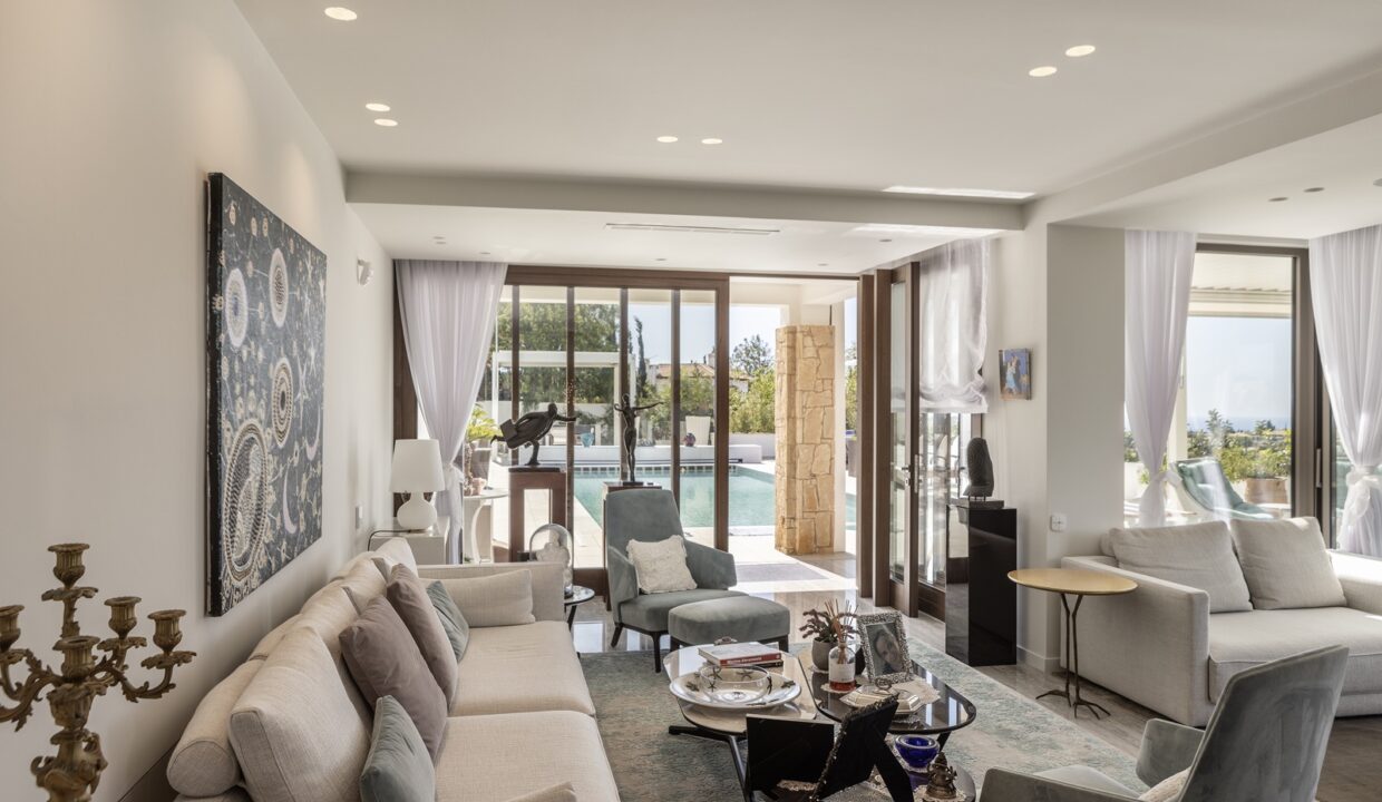 6 Bedroom Villa For Sale - Eastern Plateau, Aphrodite Hills, Paphos: ID 1196 18 – ID 1196 - Comark Estates