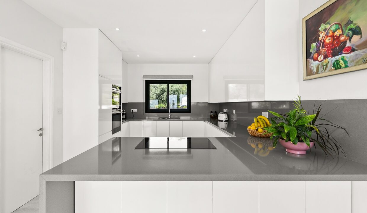 3 Bedroom Frontline Villa For Sale - Secret Valley/Venus Rock, Kouklia, Paphos: ID 1197 16 – ID 1197 - Comark Estates