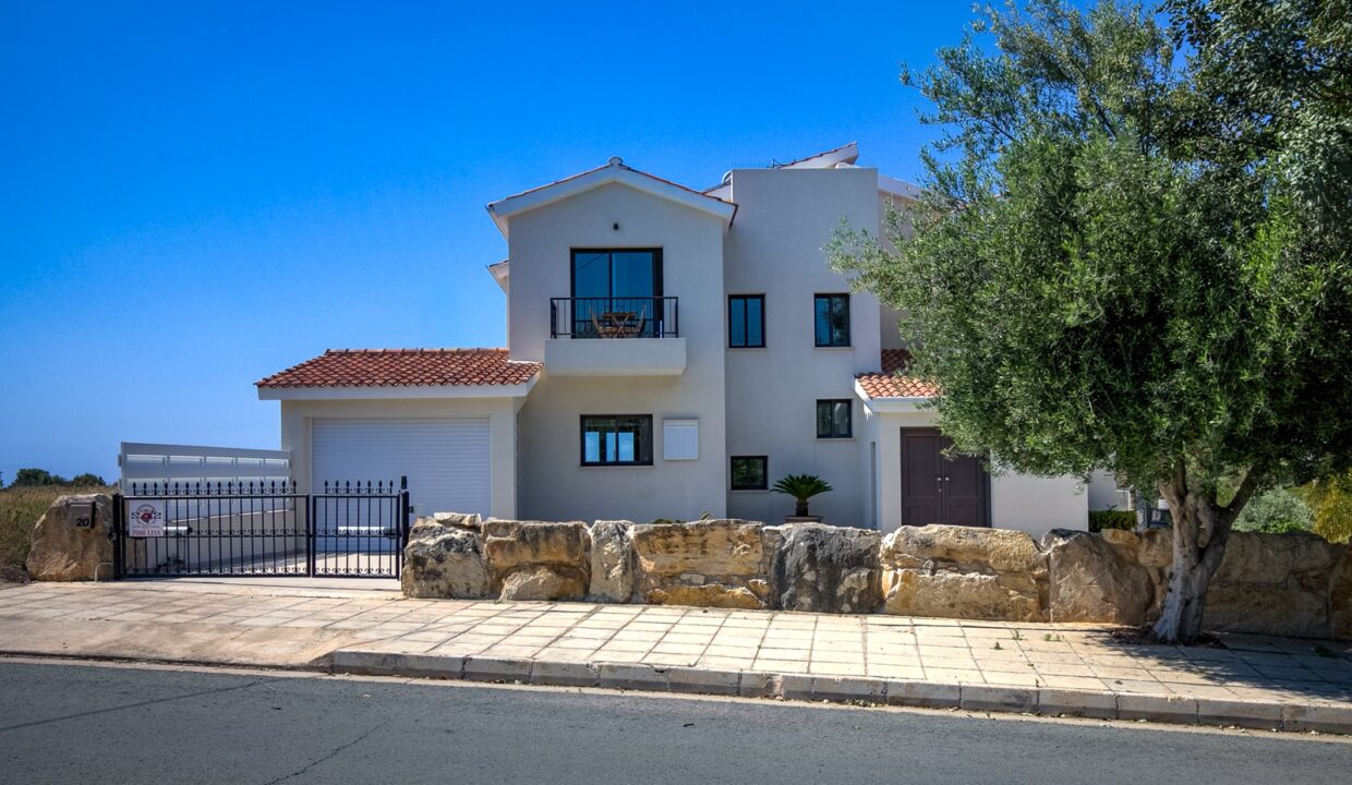 3 Bedroom Frontline Villa For Sale - Secret Valley/Venus Rock, Kouklia, Paphos: ID 1197 21 – ID 1197 - Comark Estates