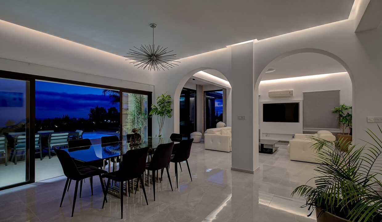 3 Bedroom Frontline Villa For Sale - Secret Valley/Venus Rock, Kouklia, Paphos: ID 1197 27 – ID 1197 - Comark Estates