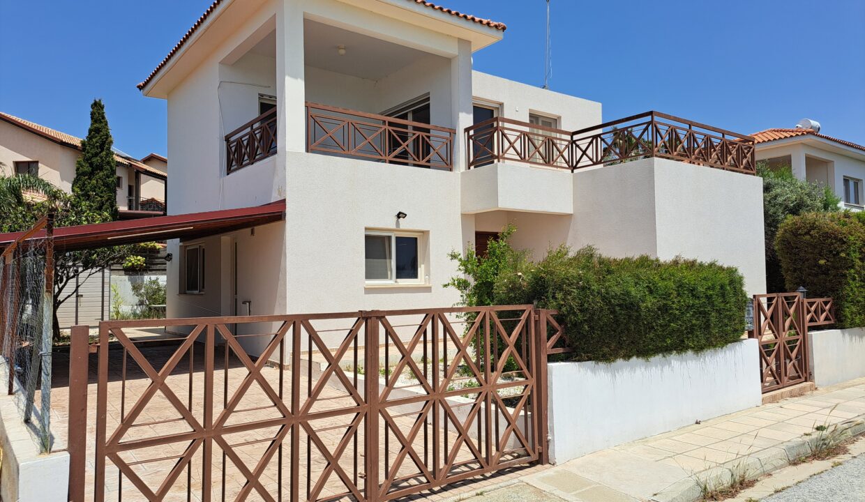 3 Bedroom Villa - Long Term Rental, Pissouri Village, Limassol: ID 1198 03 - ID 1198 - Comark Estates