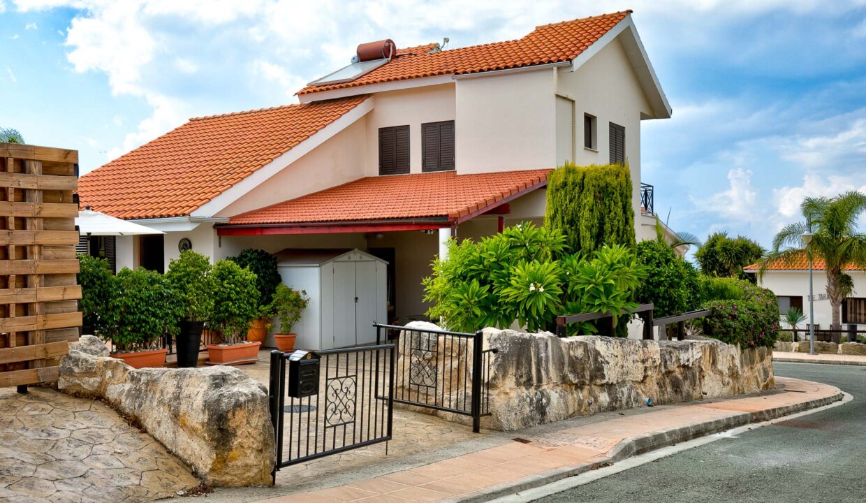 3 Bedroom Villa For Sale - Pissouri, Pissouri Village, Limassol: ID 1206 01 - ID 1206 - Comark Estates