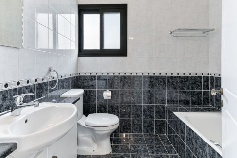 3 Bedroom Villa For Sale - Pissouri, Pissouri Village, Limassol: ID 1206 10 - ID 1206 - Comark Estates