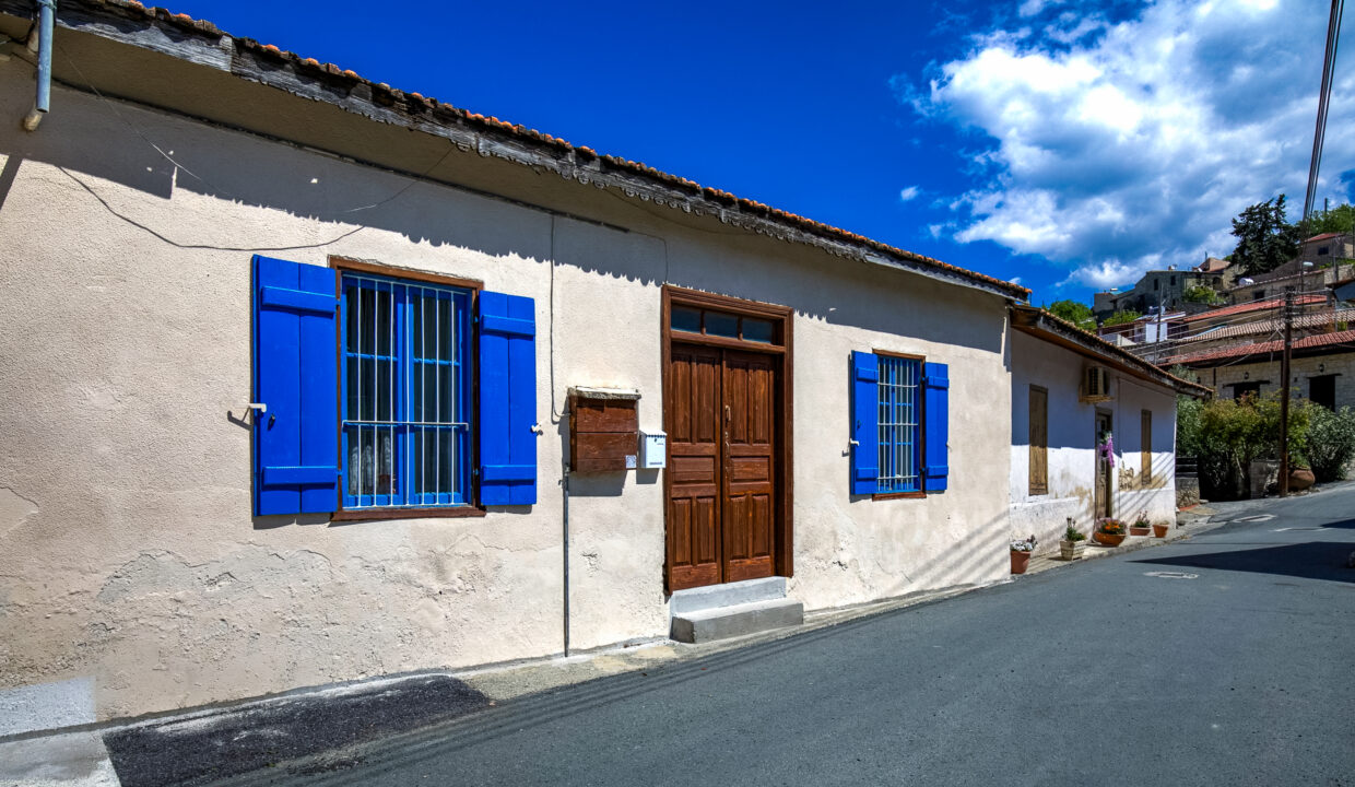 2 Bedroom Village House For Sale - Arsos Village, Limassol: ID 1195 40 - ID 1195 - Comark Estates