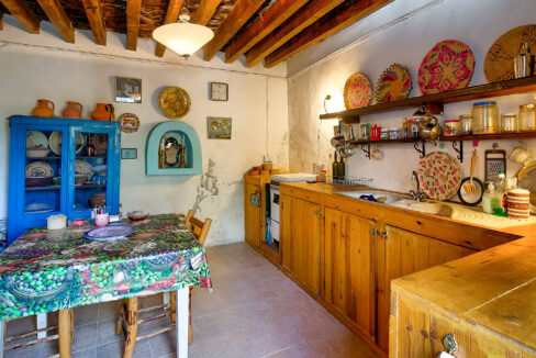 2 Bedroom Village House For Sale - Arsos Village, Limassol: ID 1195 19 - ID 1195 - Comark Estates