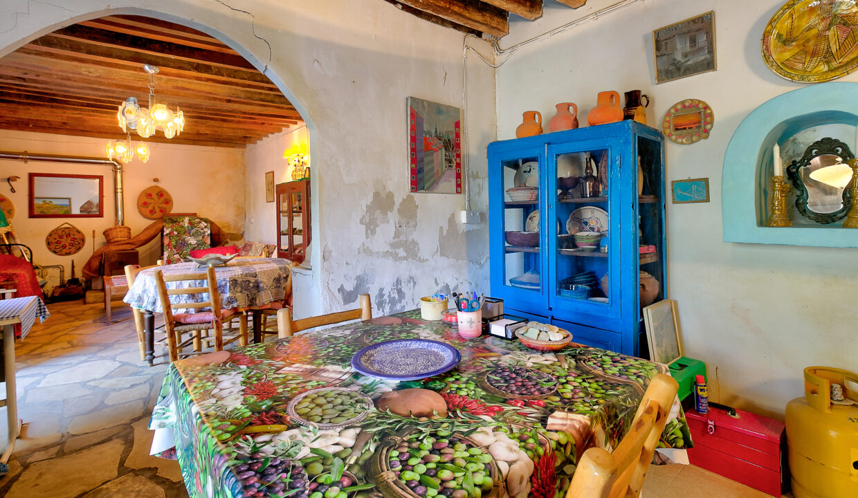 2 Bedroom Village House For Sale - Arsos Village, Limassol: ID 1195 21 - ID 1195 - Comark Estates