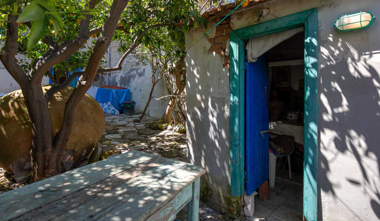 2 Bedroom Village House For Sale - Arsos Village, Limassol: ID 1195 25 - ID 1195 - Comark Estates