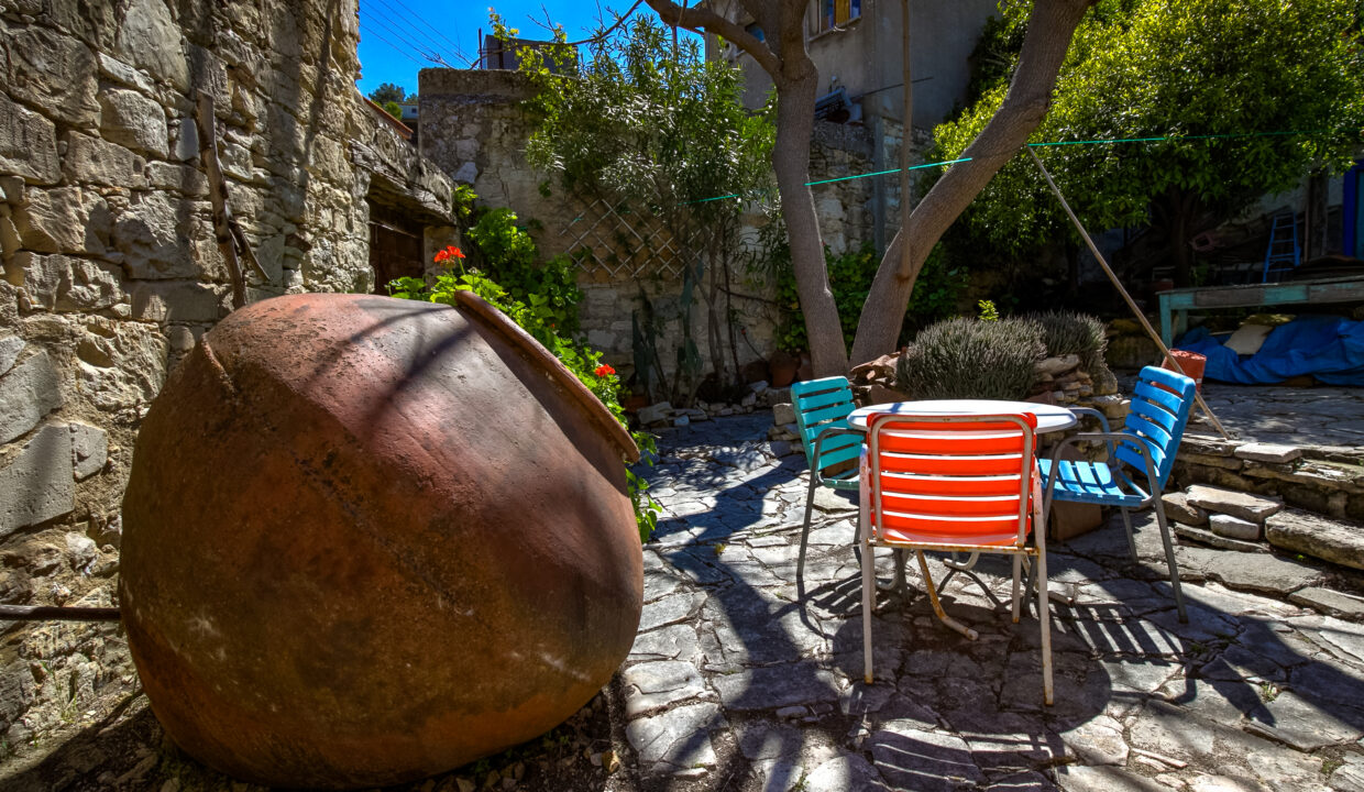 2 Bedroom Village House For Sale - Arsos Village, Limassol: ID 1195 28 - ID 1195 - Comark Estates