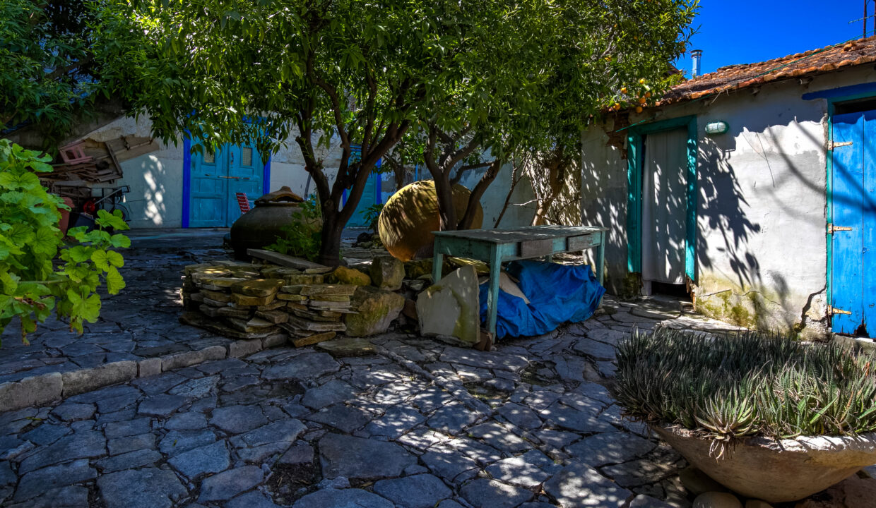 2 Bedroom Village House For Sale - Arsos Village, Limassol: ID 1195 31 - ID 1195 - Comark Estates