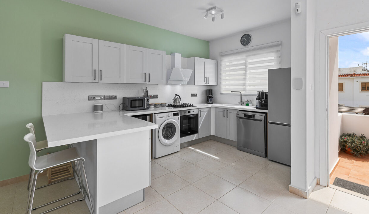 2 Bedroom Apartment For sale - Pissouri, Pissouri Village, Limassol: ID 1201 04 - ID 1201 - Comark Estates
