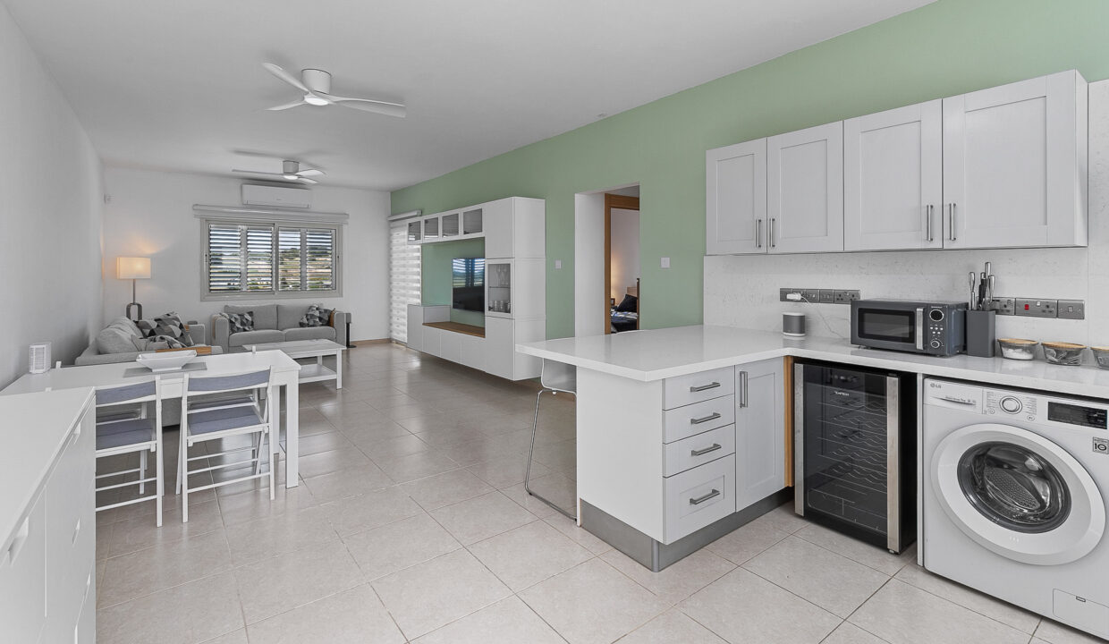 2 Bedroom Apartment For sale - Pissouri, Pissouri Village, Limassol: ID 1201 05 - ID 1201 - Comark Estates
