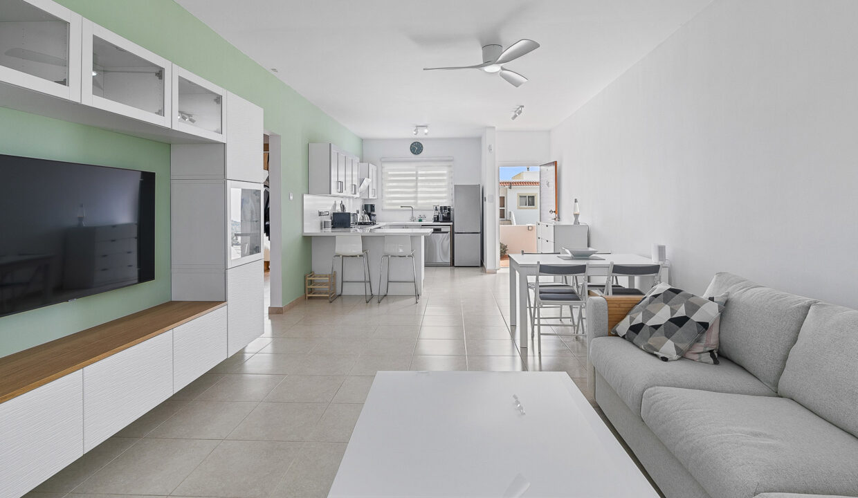 2 Bedroom Apartment For sale - Pissouri, Pissouri Village, Limassol: ID 1201 10 - ID 1201 - Comark Estates