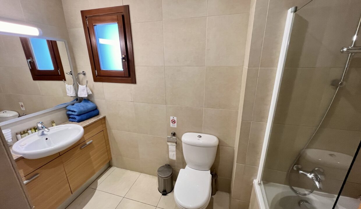 1 Bedroom Apartment For Sale - Theseus Village , Aphrodite Hills, Paphos: ID 1199 15 – ID 1199 - Comark Estates
