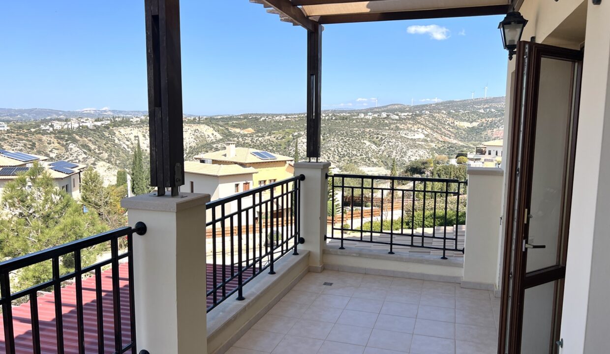 1 Bedroom Apartment For Sale - Theseus Village , Aphrodite Hills, Paphos: ID 1199 07 – ID 1199 - Comark Estates