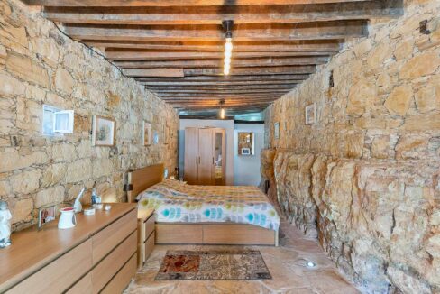 2 Bedroom Village House For Sake - Vouni, Vouni Village, Limassol: ID 1207 25 - ID 1207 - Comark Estates