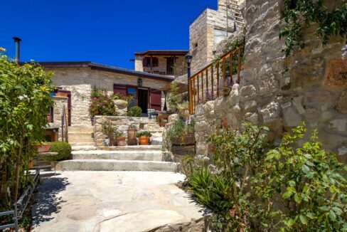 2 Bedroom Village House For Sake - Vouni, Vouni Village, Limassol: ID 1207 02 - ID 1207 - Comark Estates