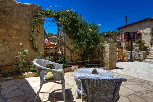 2 Bedroom Village House For Sake - Vouni, Vouni Village, Limassol: ID 1207 04 - ID 1207 - Comark Estates