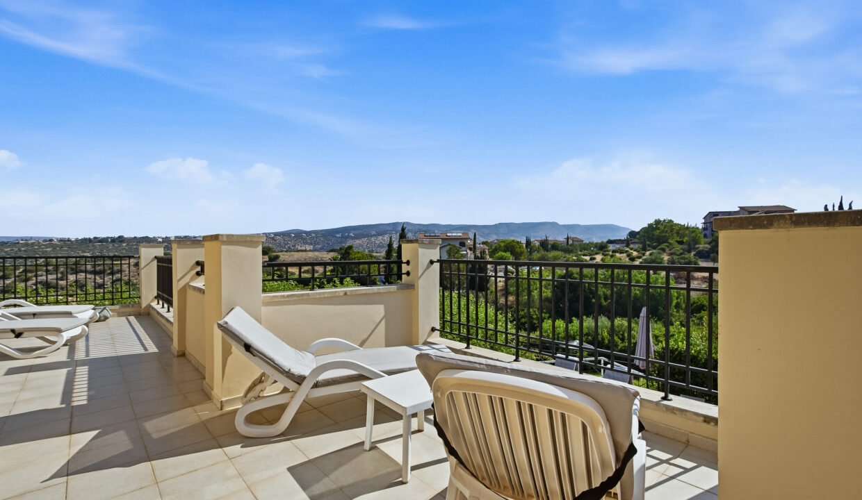 2 Bedroom Apartment For Sale - Zephyros Village, Aphrodite Hills, Paphos: ID 1210 16  – ID 1210 - Comark Estates