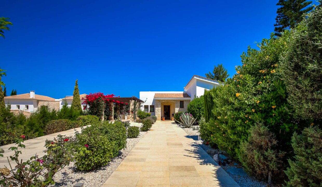 3 Bedroom Villa For Sale - Western Plateau, Aphrodite Hills, Paphos: ID 1212 03 – ID 1212 - Comark Estates
