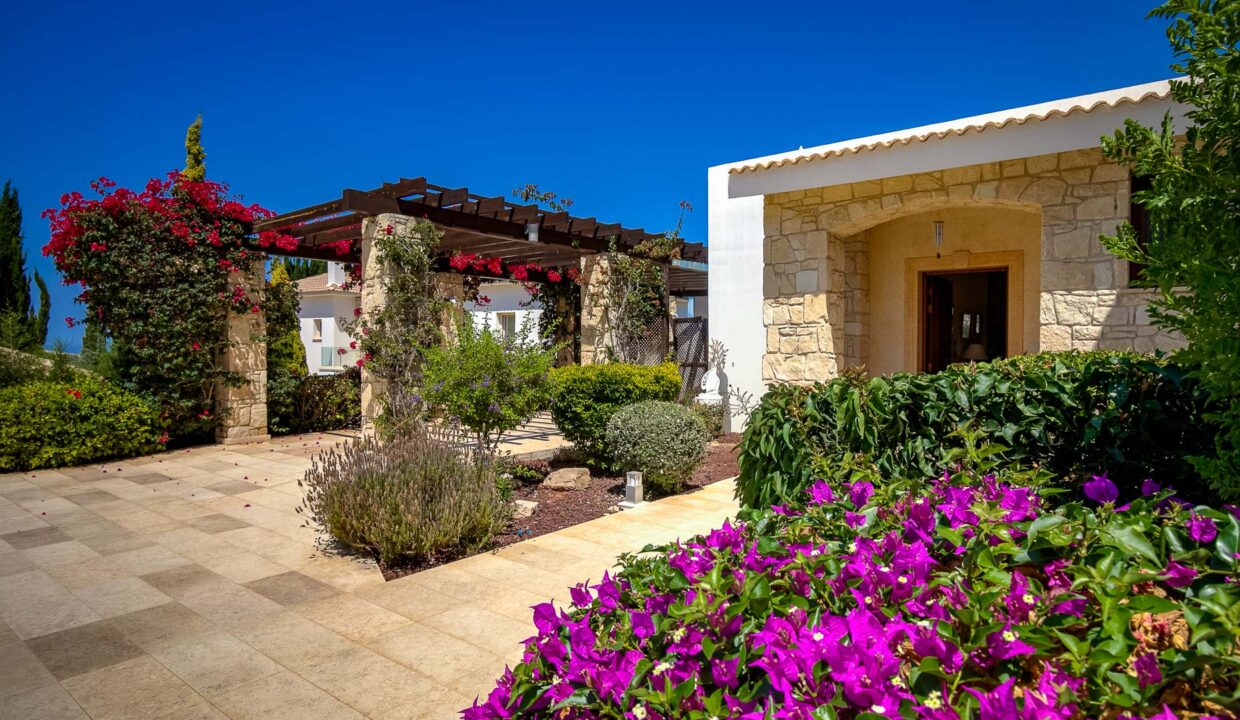 3 Bedroom Villa For Sale - Western Plateau, Aphrodite Hills, Paphos: ID 1212 04 – ID 1212 - Comark Estates
