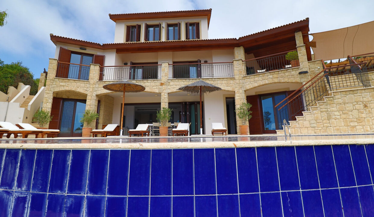 5 Bedroom Villa For Sale - Western Plateau, Aphrodite Hills, Paphos: ID 1214 32 – ID 1214 - Comark Estates