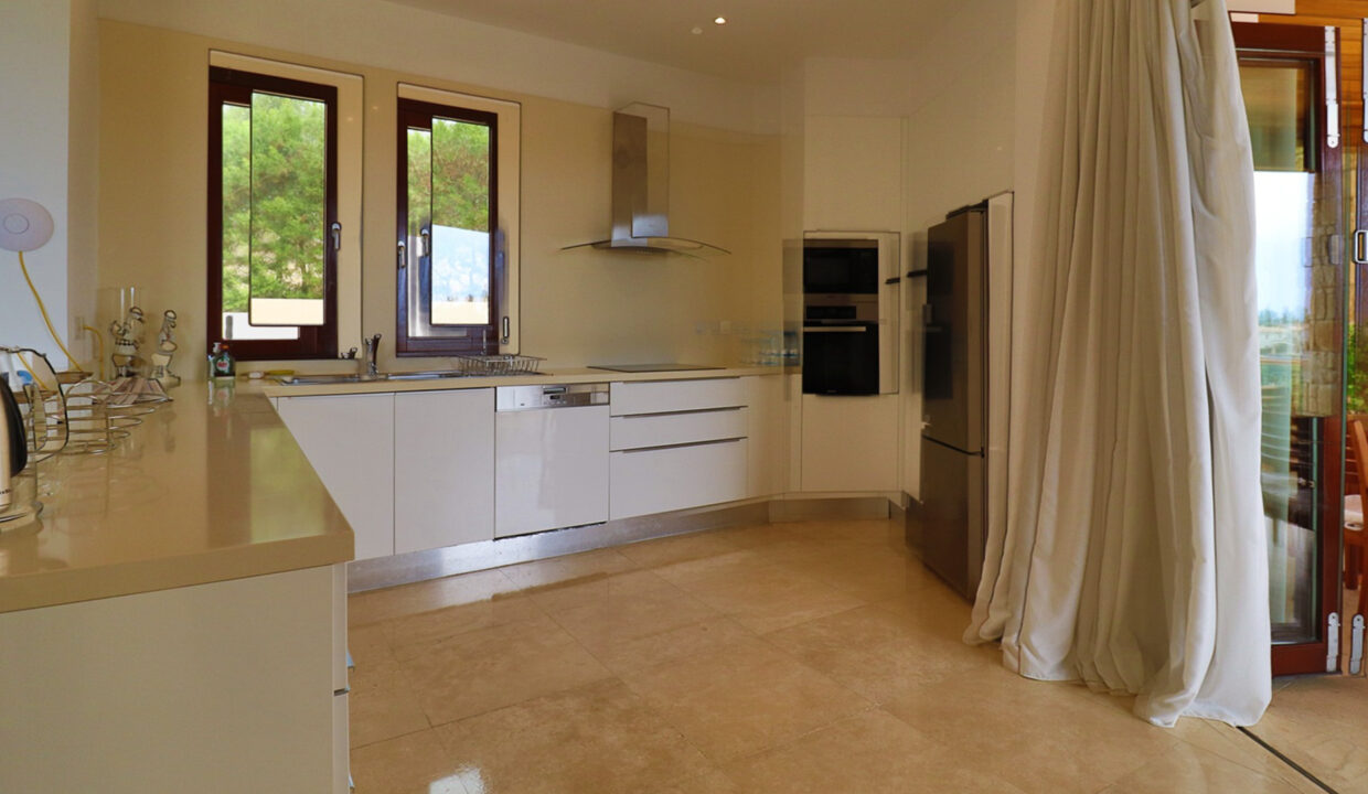 5 Bedroom Villa For Sale - Western Plateau, Aphrodite Hills, Paphos: ID 1214 06 – ID 1214 - Comark Estates