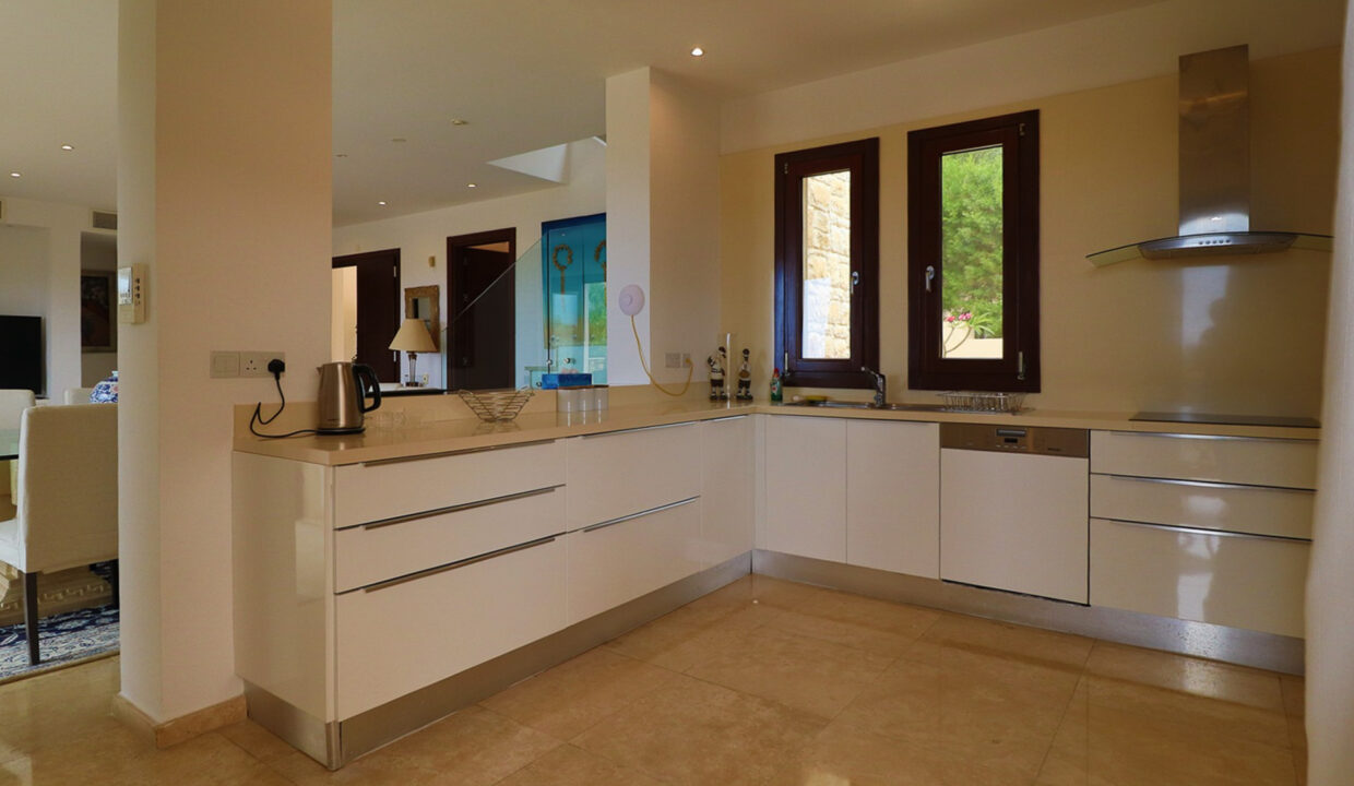 5 Bedroom Villa For Sale - Western Plateau, Aphrodite Hills, Paphos: ID 1214 07 – ID 1214 - Comark Estates