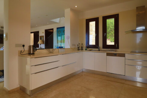 5 Bedroom Villa For Sale - Western Plateau, Aphrodite Hills, Paphos: ID 1214 07 – ID 1214 - Comark Estates