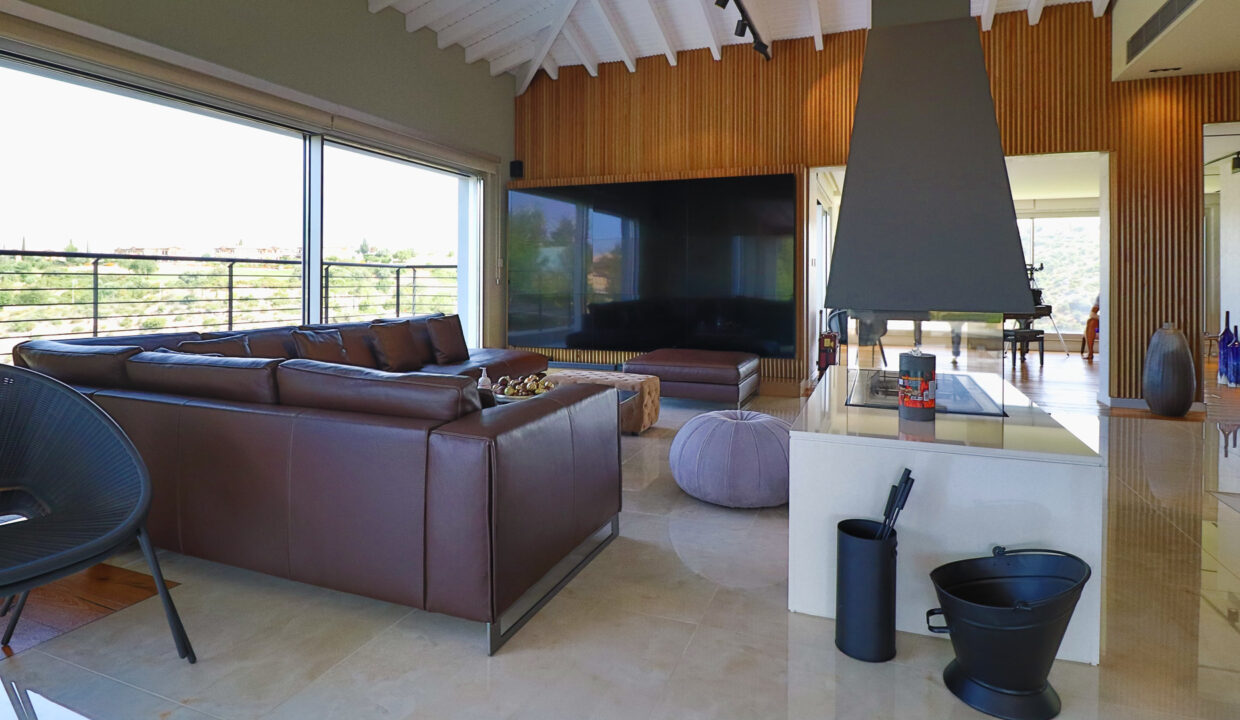 4 Bedroom Villa For Sale - Eastern Plateau, Aphrodite Hills, Paphos: ID 1215 10 – ID 1215 - Comark Estates