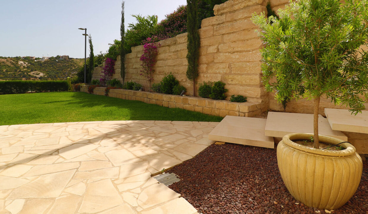 4 Bedroom Villa For Sale - Eastern Plateau, Aphrodite Hills, Paphos: ID 1215 25 – ID 1215 - Comark Estates