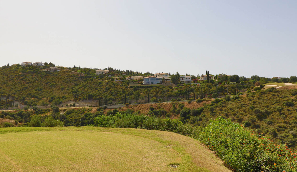 4 Bedroom Villa For Sale - Eastern Plateau, Aphrodite Hills, Paphos: ID 1215 35 – ID 1215 - Comark Estates