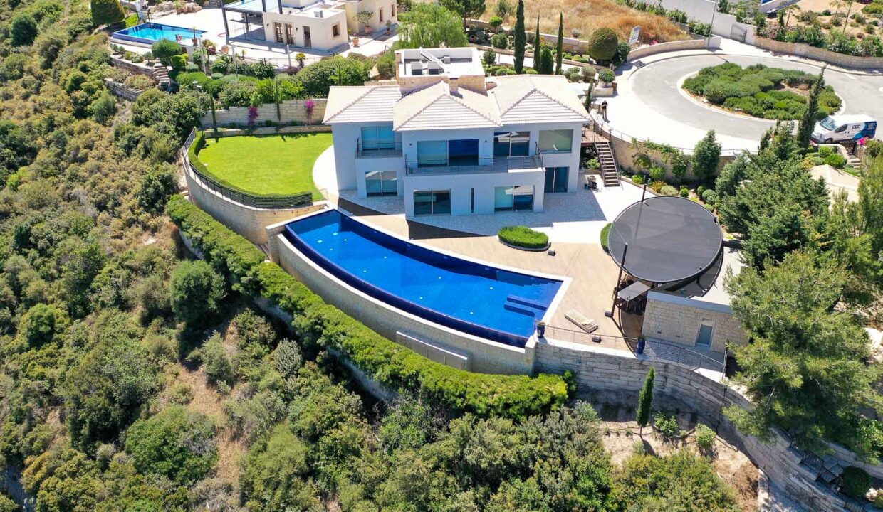4 Bedroom Villa For Sale - Eastern Plateau, Aphrodite Hills, Paphos: ID 1215 36 – ID 1215 - Comark Estates