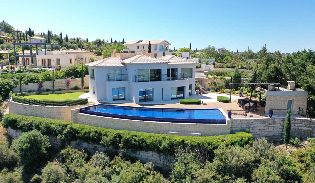 4 Bedroom Villa For Sale - Eastern Plateau, Aphrodite Hills, Paphos: ID 1215 37 – ID 1215 - Comark Estates