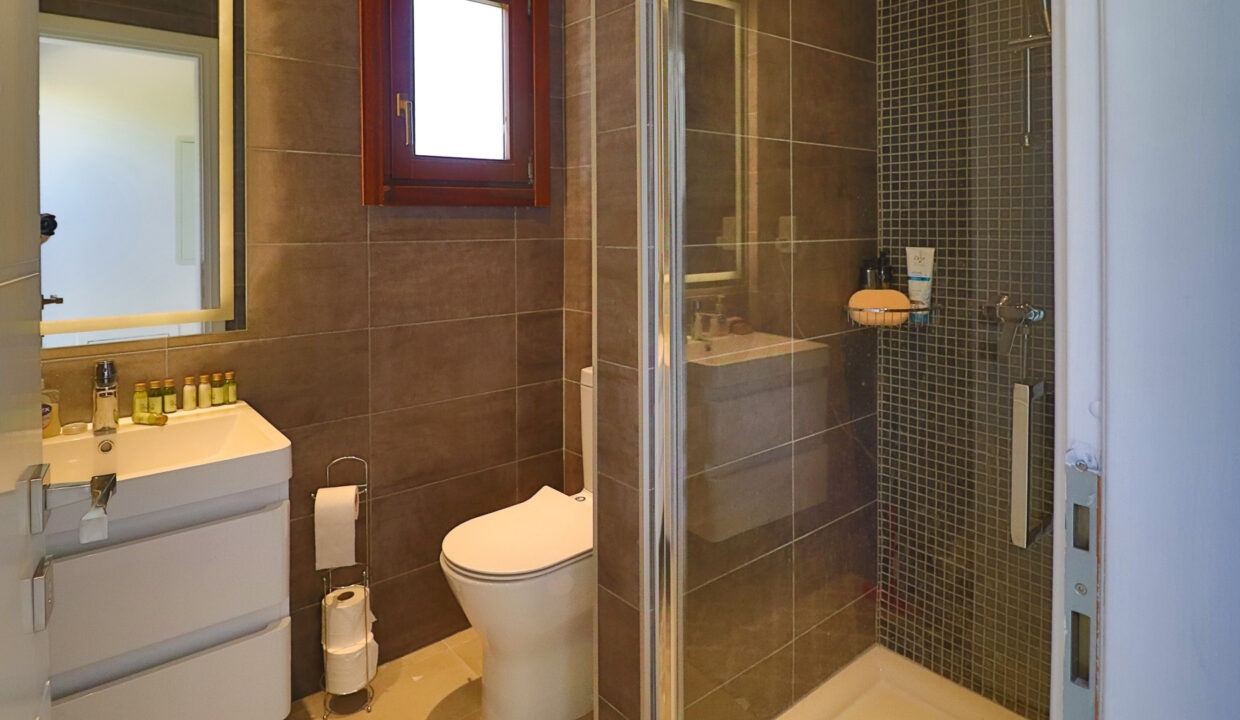 4 Bedroom Townhouse For Sale - Western Plateau, Aphrodite Hills, Paphos: ID 1218 15 – ID 1218 - Comark Estates