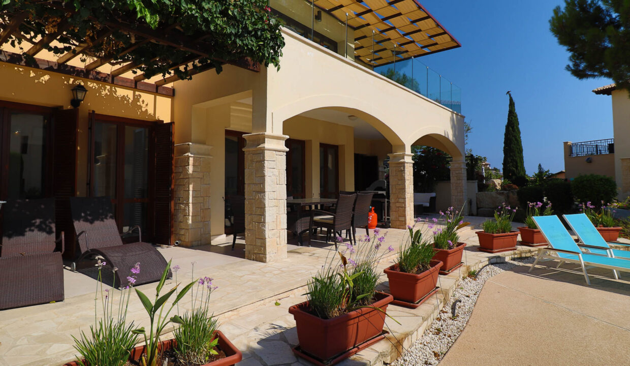 4 Bedroom Townhouse For Sale - Western Plateau, Aphrodite Hills, Paphos: ID 1218 31 – ID 1218 - Comark Estates