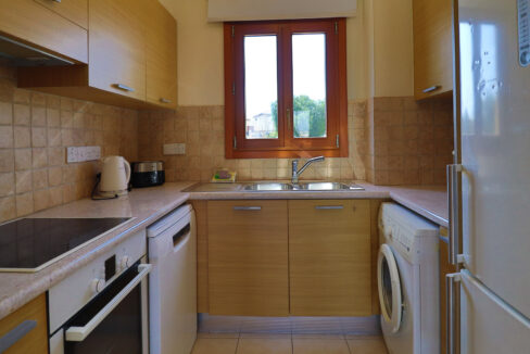 2 Bedroom Apartment For Sale - Theseus Village, Aphrodite Hills, Paphos: ID 1219 10 – ID 1219 - Comark Estates