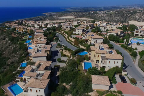 2 Bedroom Apartment For Sale - Theseus Village, Aphrodite Hills, Paphos: ID 1219 25 – ID 1219 - Comark Estates